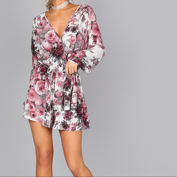 ⚡️🇺🇸🆕👛Chiffon long sleeve floral Romper - Picture 4 of 8